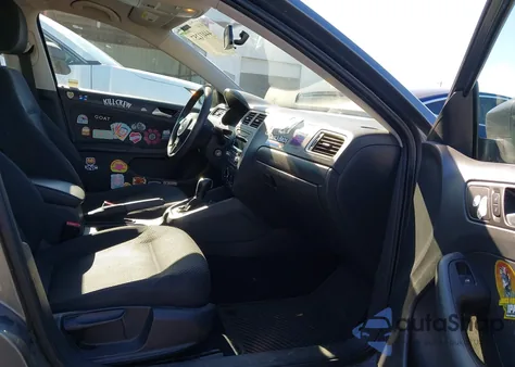 2014 Volkswagen Jetta 2.0L S z USA, uszkodzony, nr VIN 3VW2K7AJ5EM295021